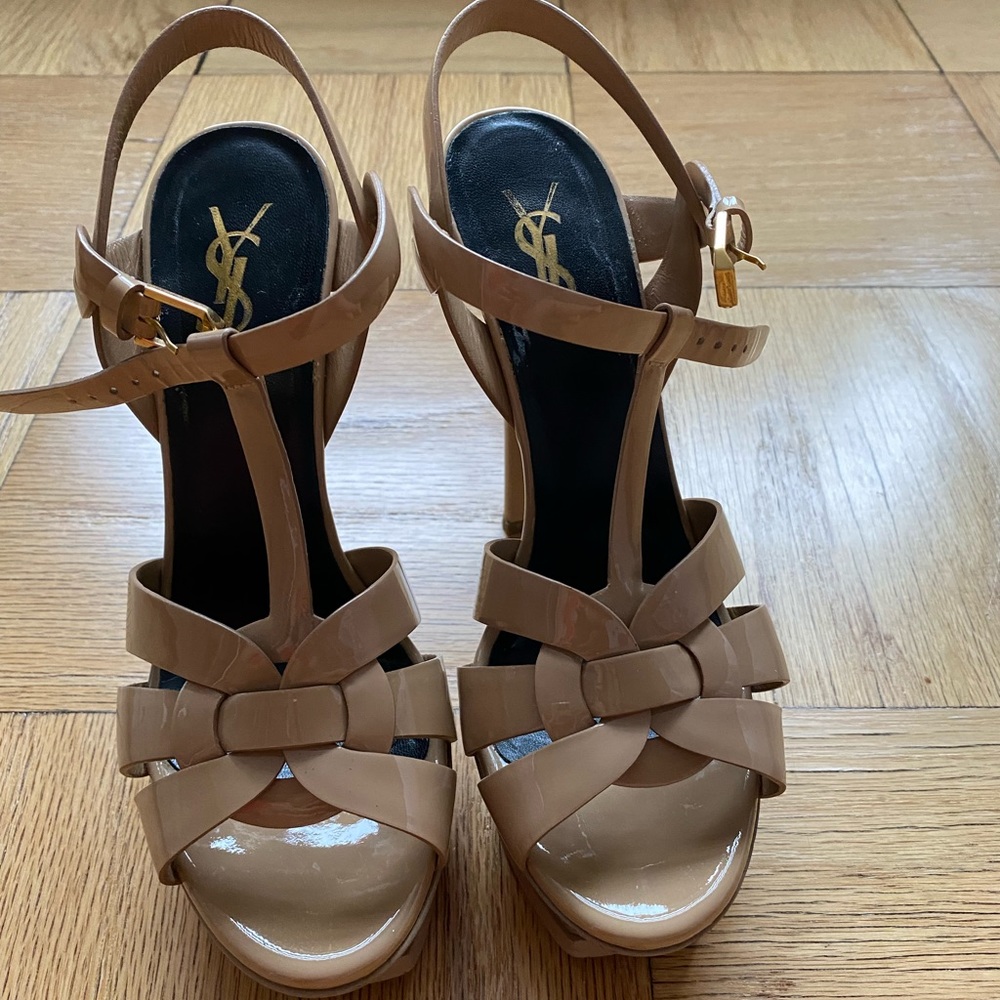 Saint Laurent Classic Tribute Platform Sandals